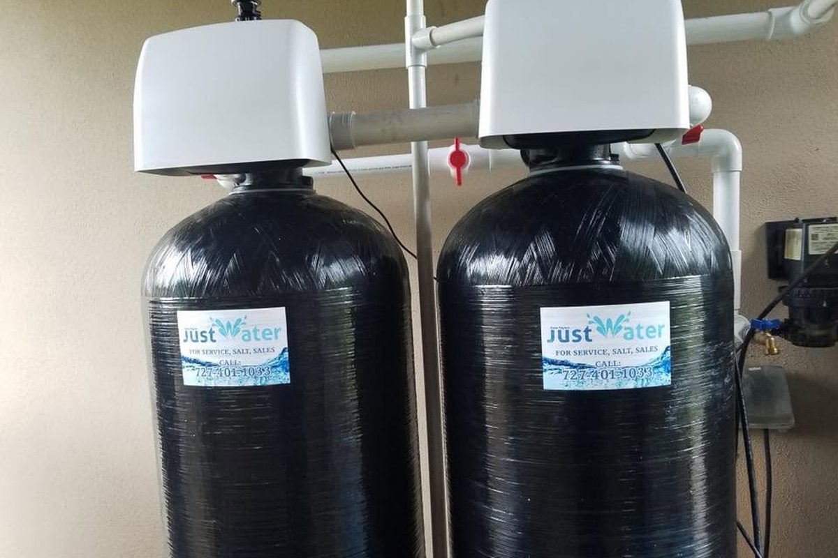 Just Water water softener system with Clack WS 1.25 metered control valve and brine tank